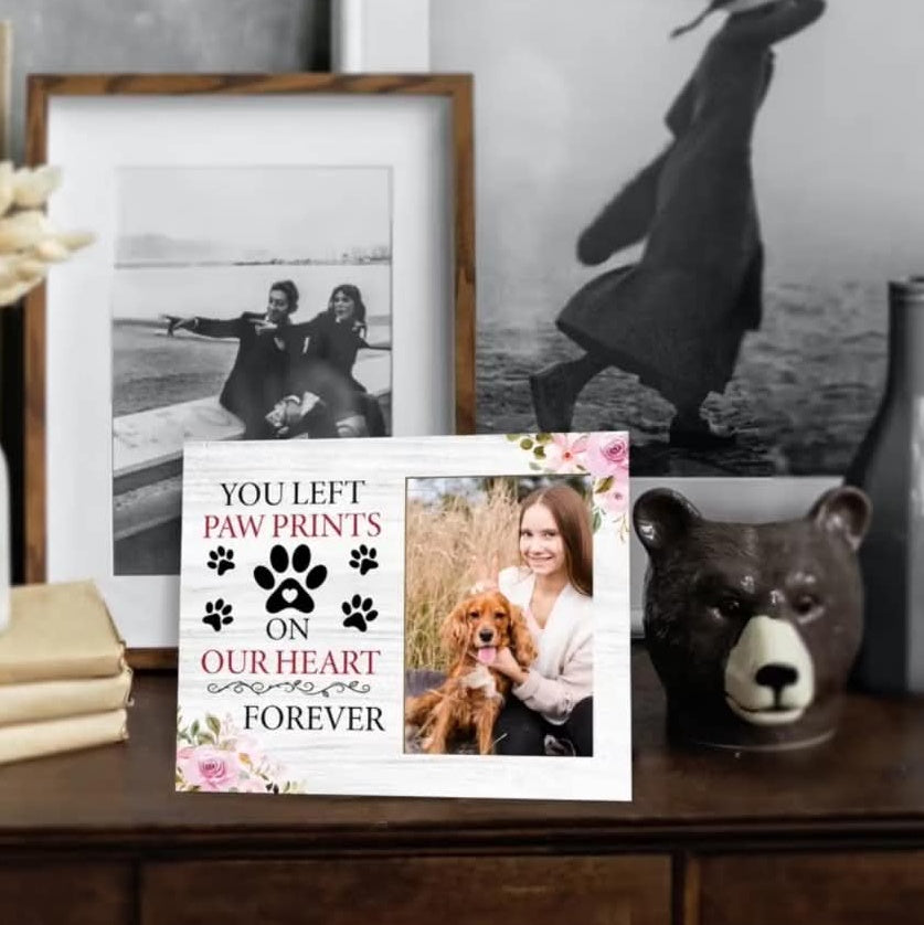 Pet Memorial Photo Frame – “You Left Paw Prints on Our Heart Forever”